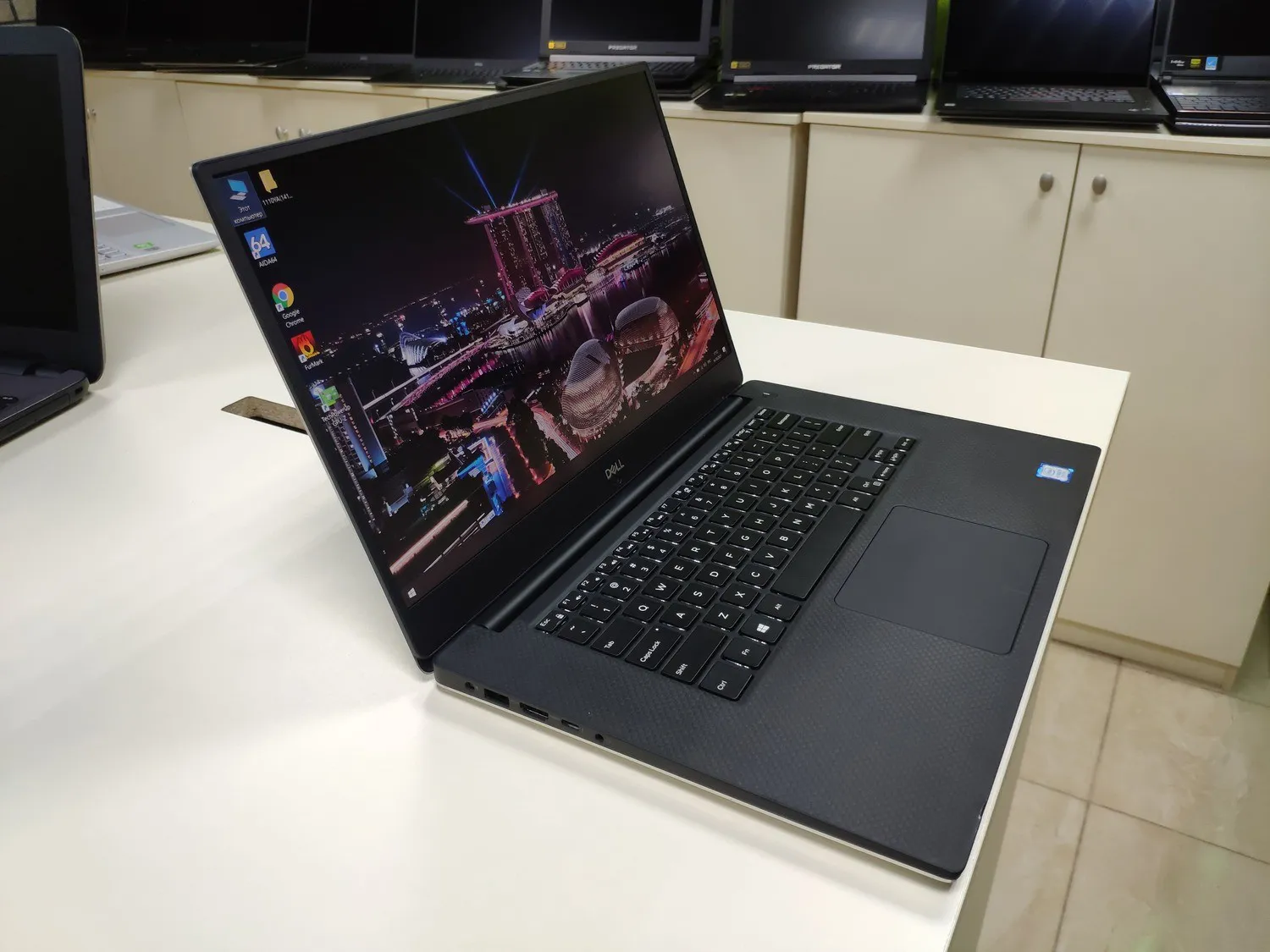 ᐉ Купить Ноутбук Dell Precision 5520 (i7-7820HQ | 32Gb | 512Gb