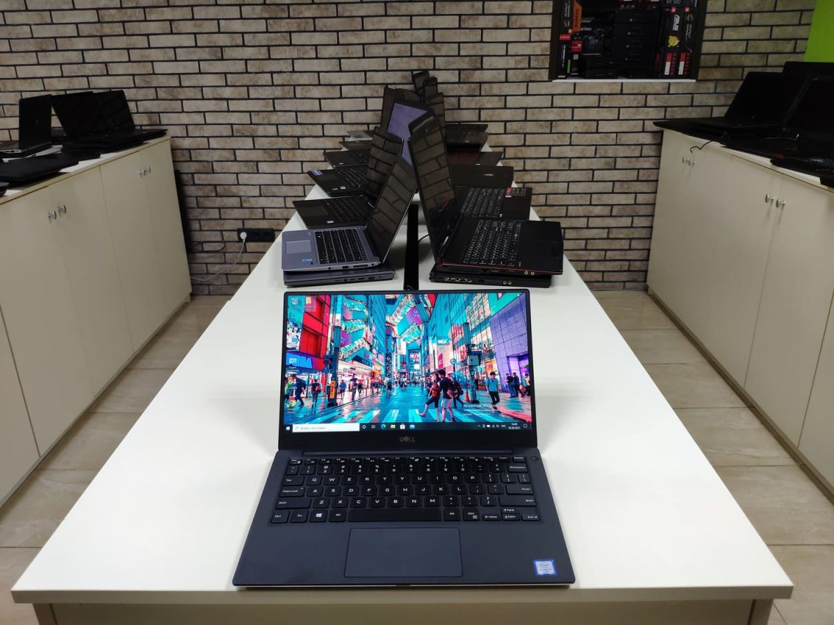 Dell XPS 13 7370