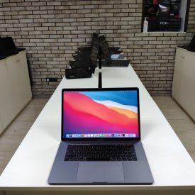 MacBook Pro 15 2019 A1990