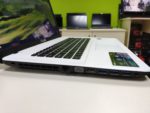Asus X751L білий