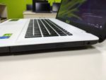 Asus X751L білий
