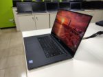 Dell XPS 9560