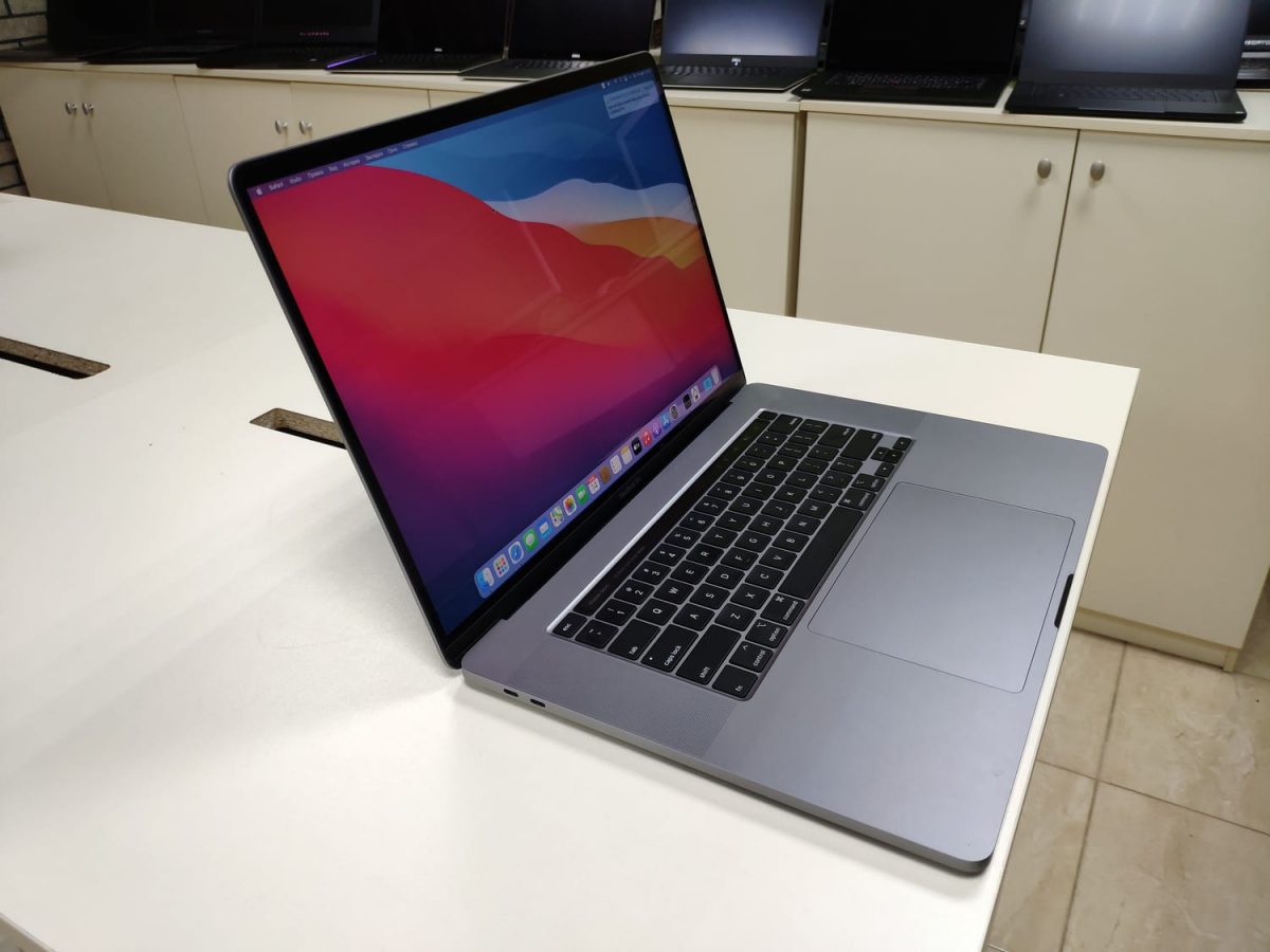 MacBook pro 16 2019