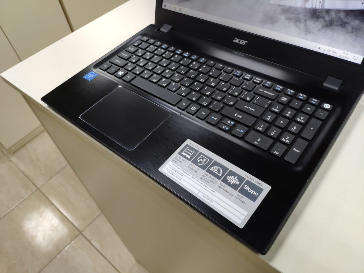 Acer Aspire F5-571-C98R