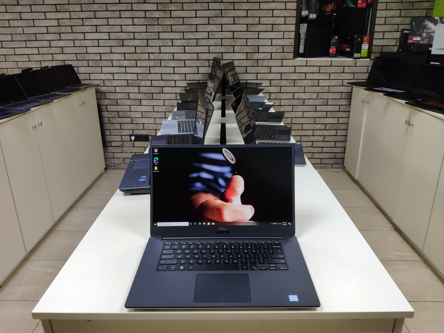 Dell Precision 5540 Dell Precision 5540