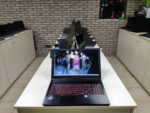 MSI GS63