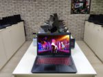 Asus TUF 704