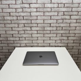 MacBook Pro 13