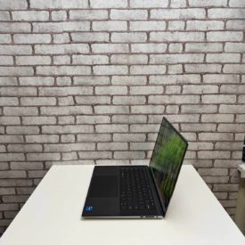 Dell XPS 15 9520