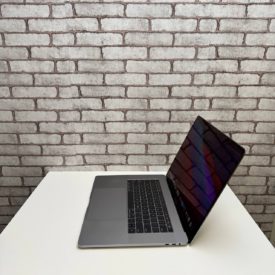 MacBook Pro 15 A1707 2017