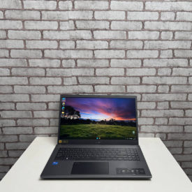 Acer Aspire 7 A715-76