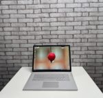 Microsoft Surface Book 2