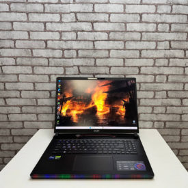 MSI Raider GE78HX 13VG