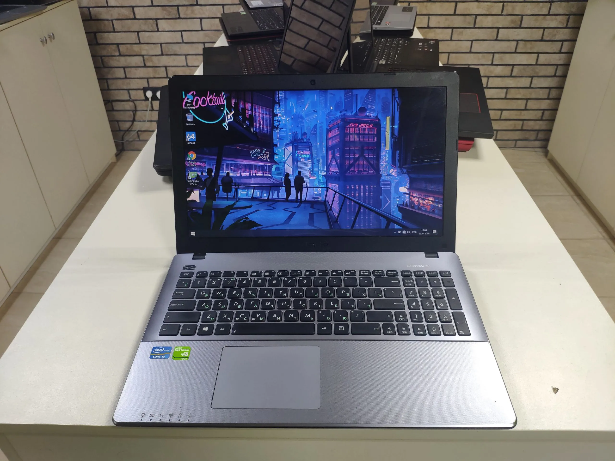 Asus x550c