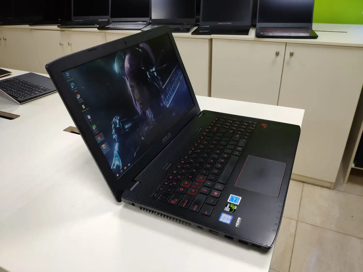 ASUS ROG GL552VW