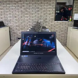 ASUS ROG Zephyrus GX501