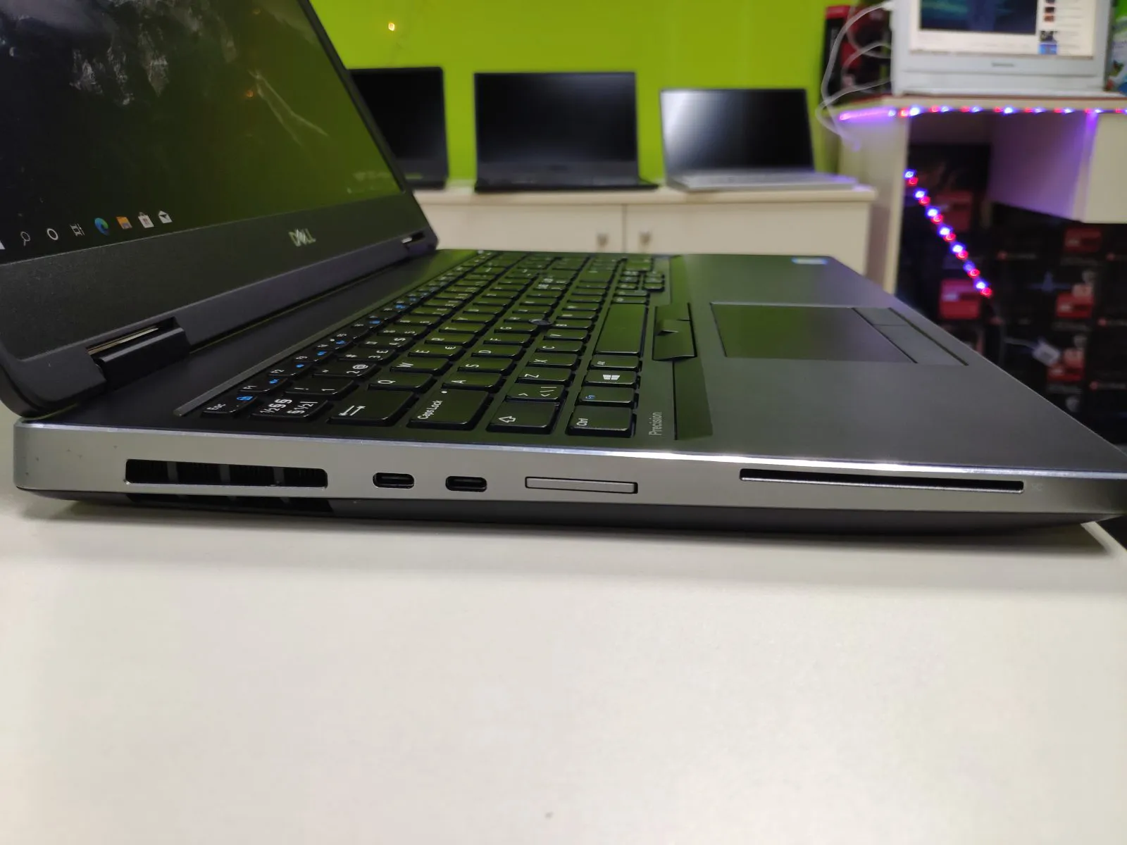 Dell Precision 7530