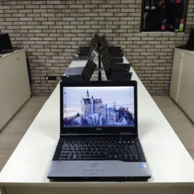 Fujitsu Lifebook S752