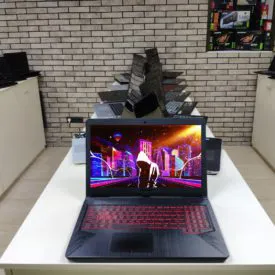 Asus TUF 704