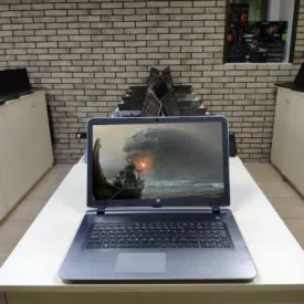 HP Pavilion 17