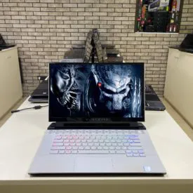 Dell Alienware M15