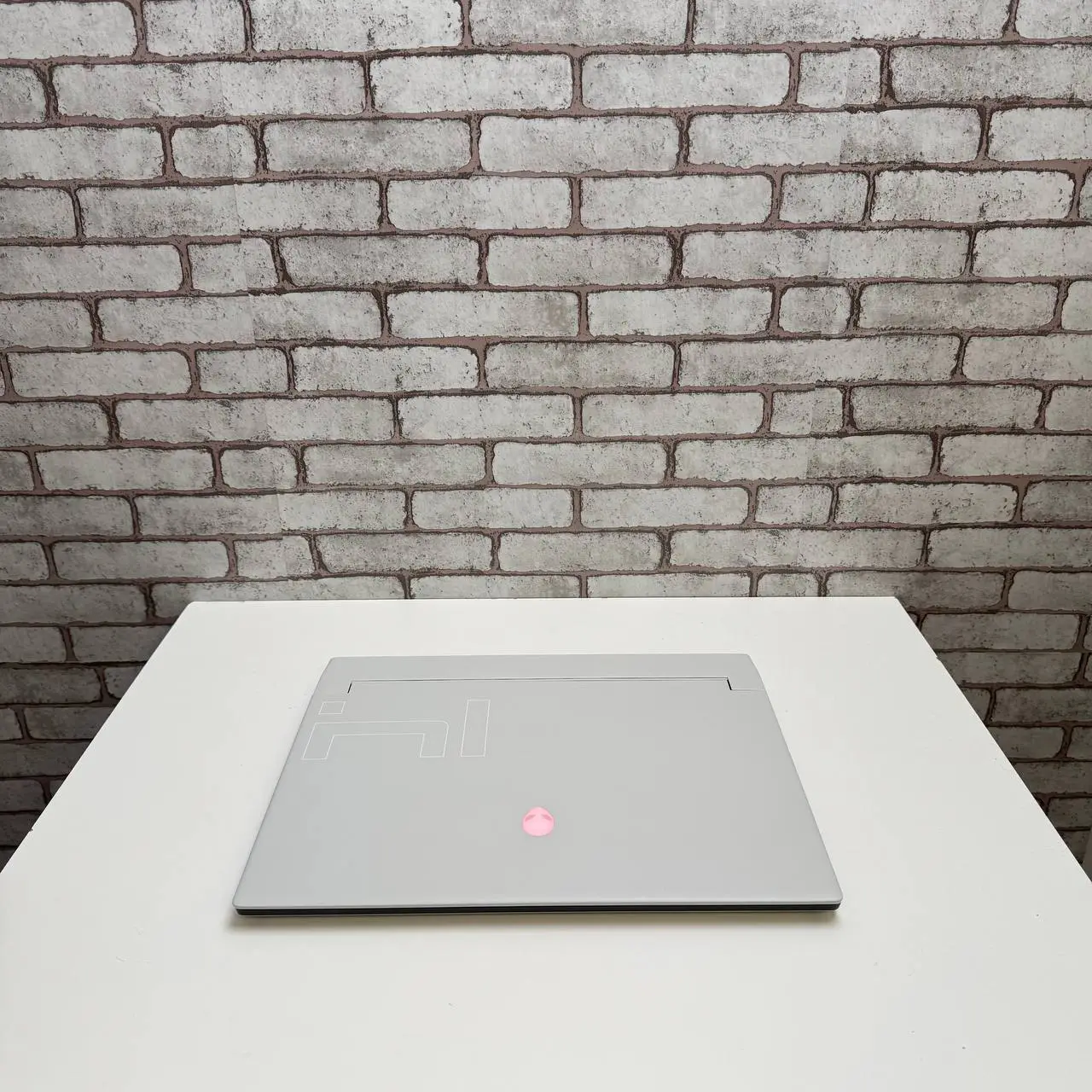 Dell Alienware X14 White