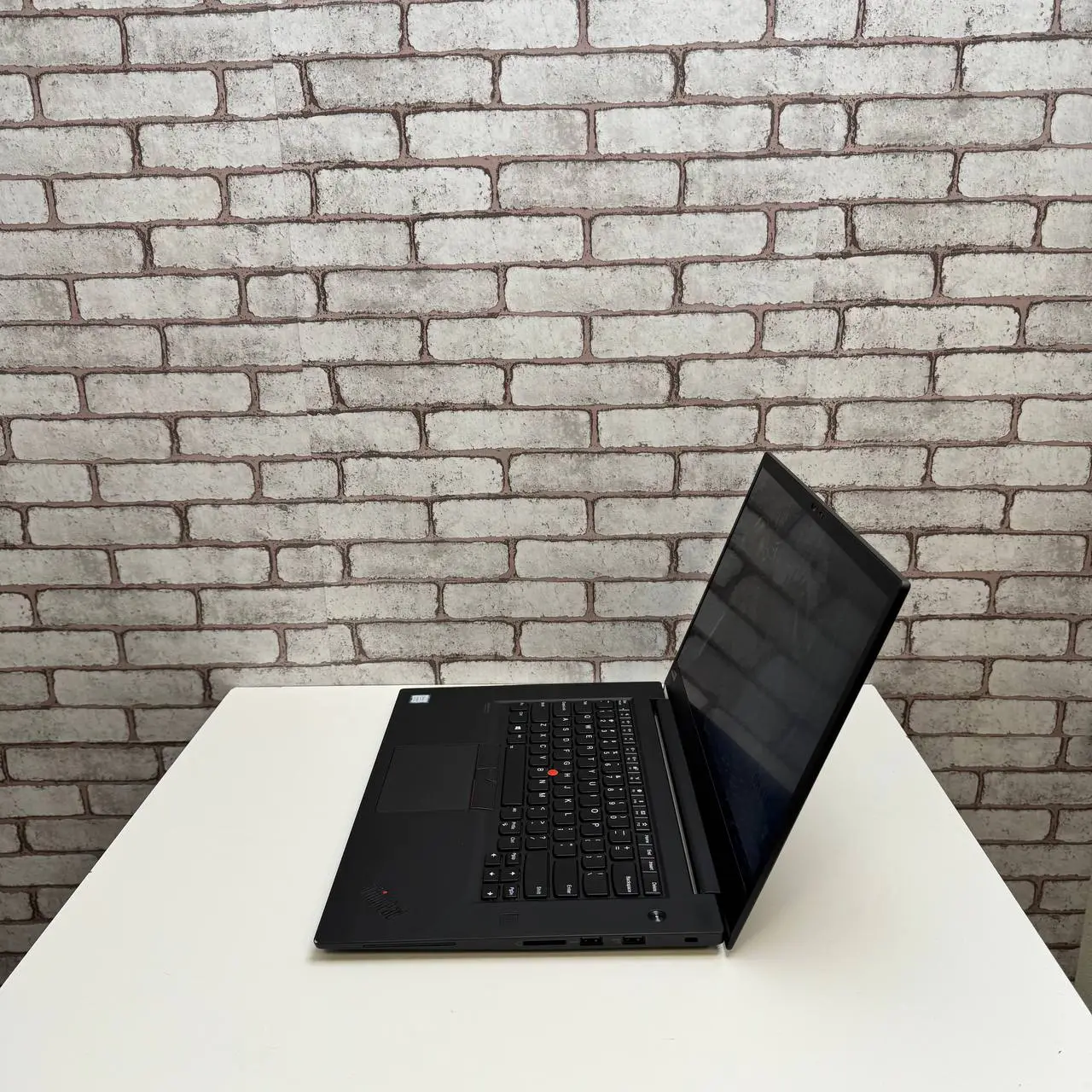 Lenovo Thinkpad X1 Extreme Gen2
