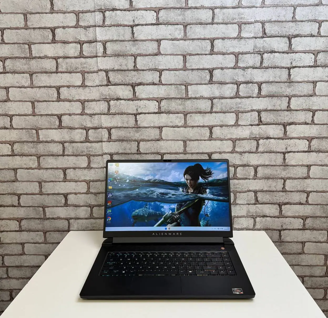Dell Alienware m15 R5