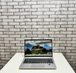 HP EliteBook 640 G10