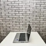 HP EliteBook 640 G10